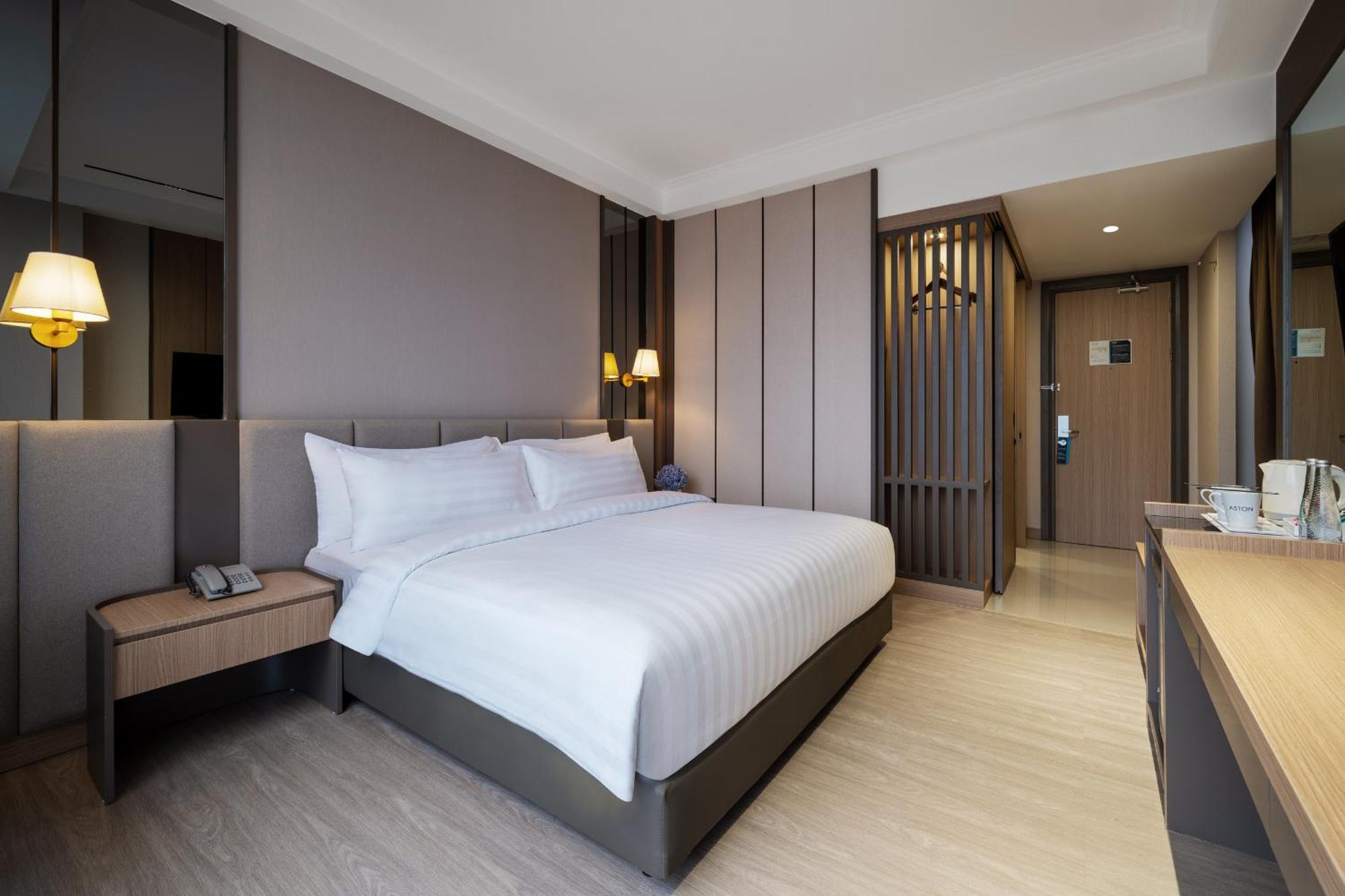 Aston Purwokerto Hotel & Conference Center Esterno foto