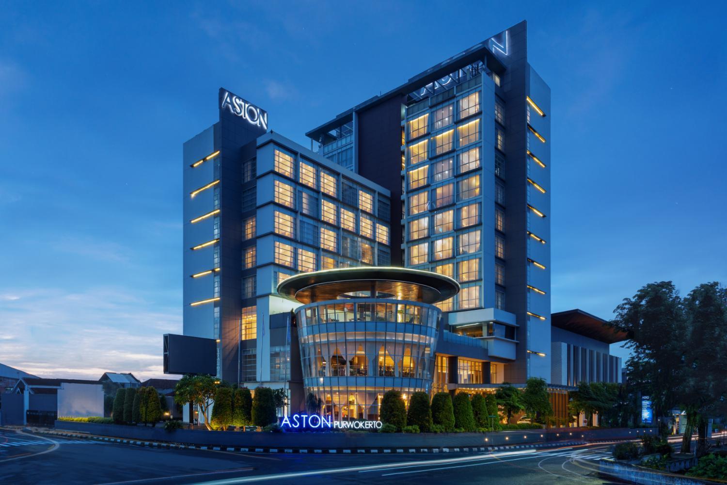 Aston Purwokerto Hotel & Conference Center Esterno foto
