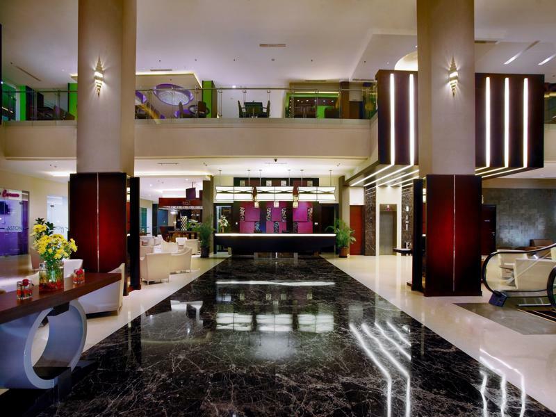 Aston Purwokerto Hotel & Conference Center Esterno foto